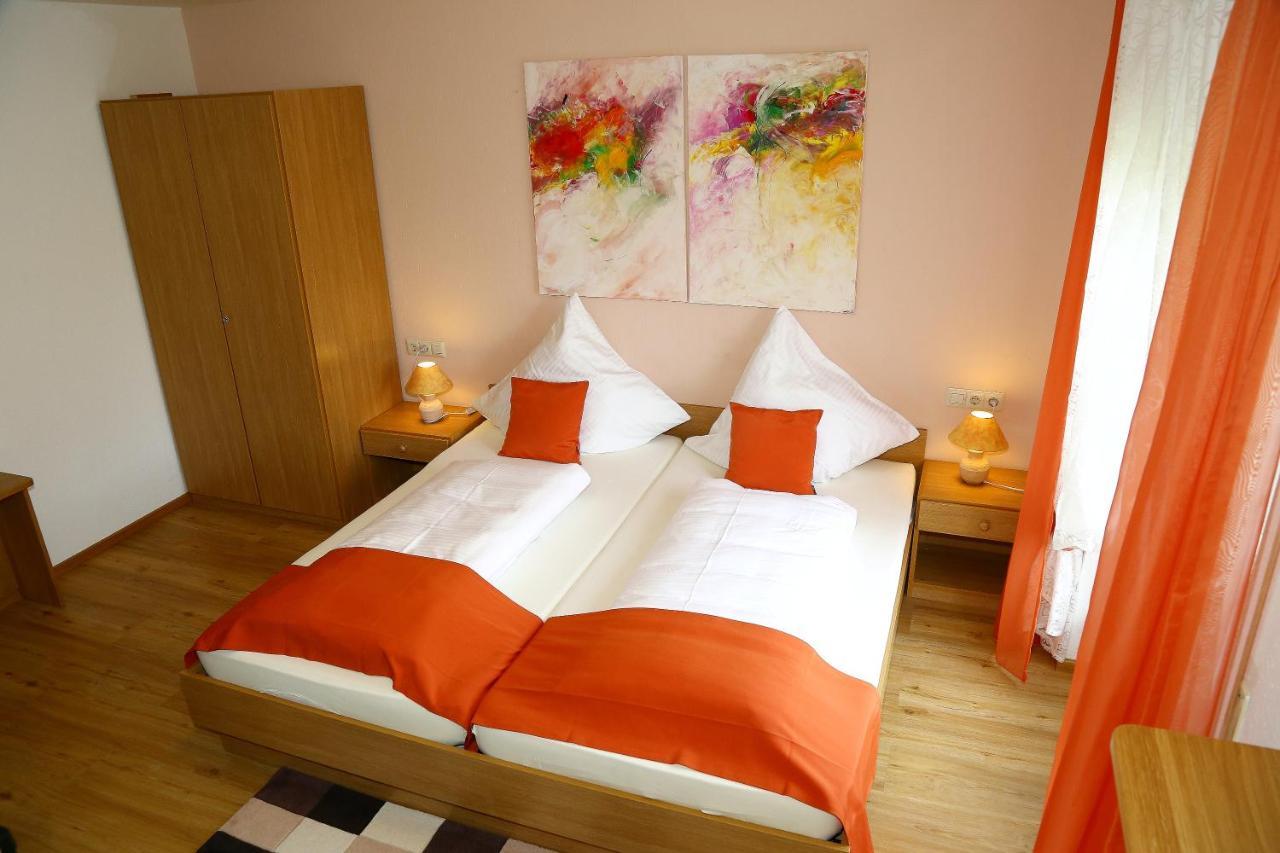 Schönwalde Landhotel Garni Schweizerhaus מראה חיצוני תמונה
